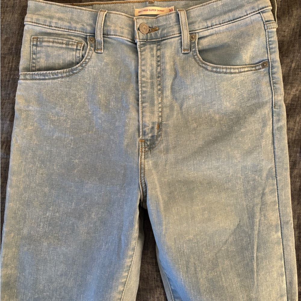 Levi's Blue Acid Wash Mile High Rise Super Skinny Jeans
